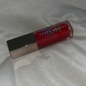 Fenty heat in 01 Hot Cherry